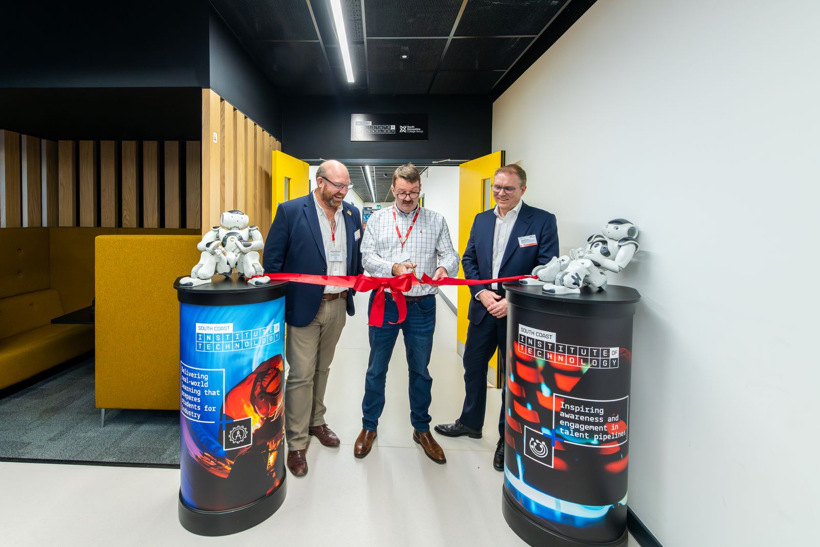 Shcg Vip South Hampshire College Group Unveils New South Coast Institute of ...
